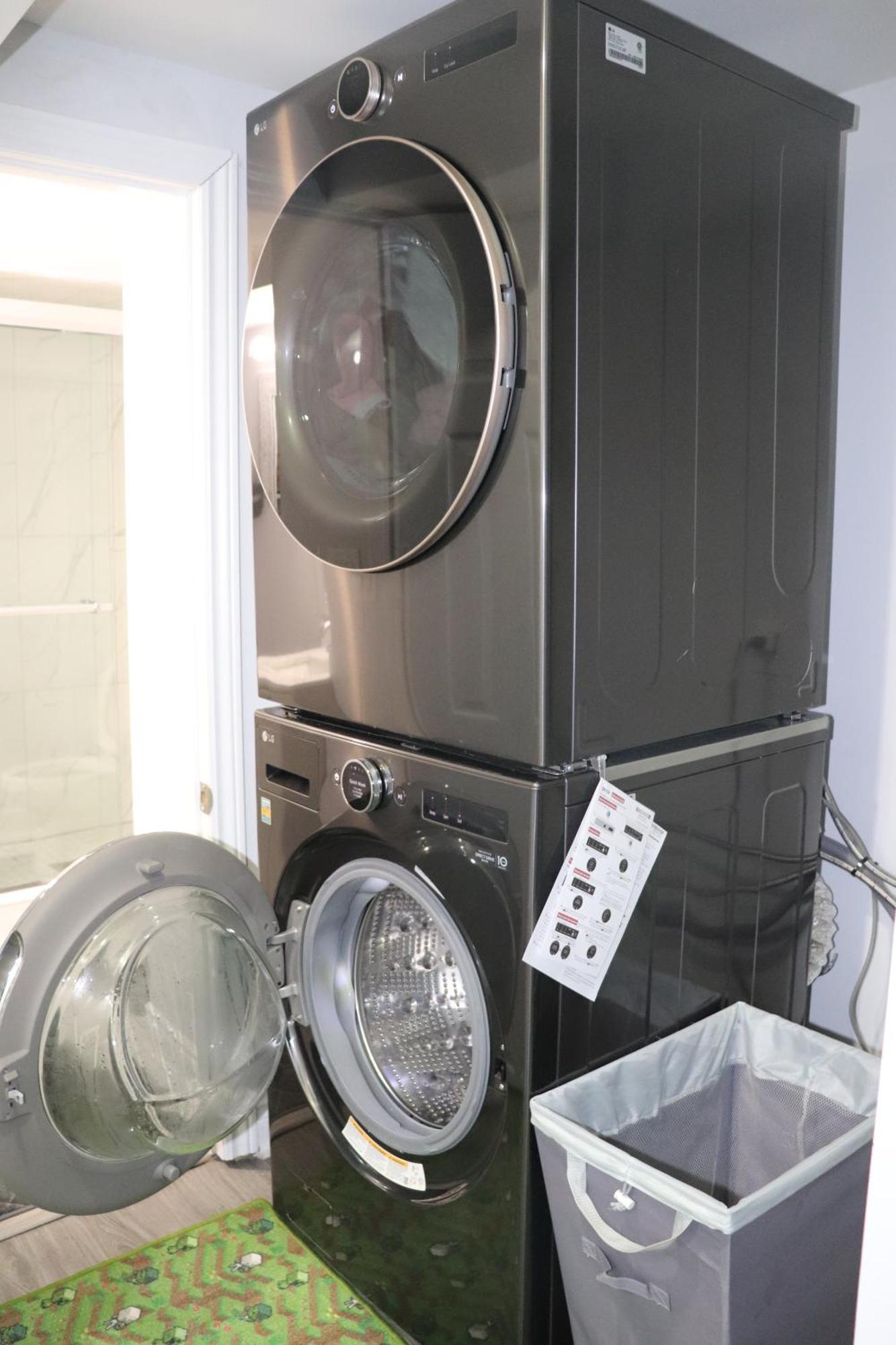 Garden 2 Bedroom Apt - Free Parking Wifi Laundry Workstation Brampton Exteriér fotografie