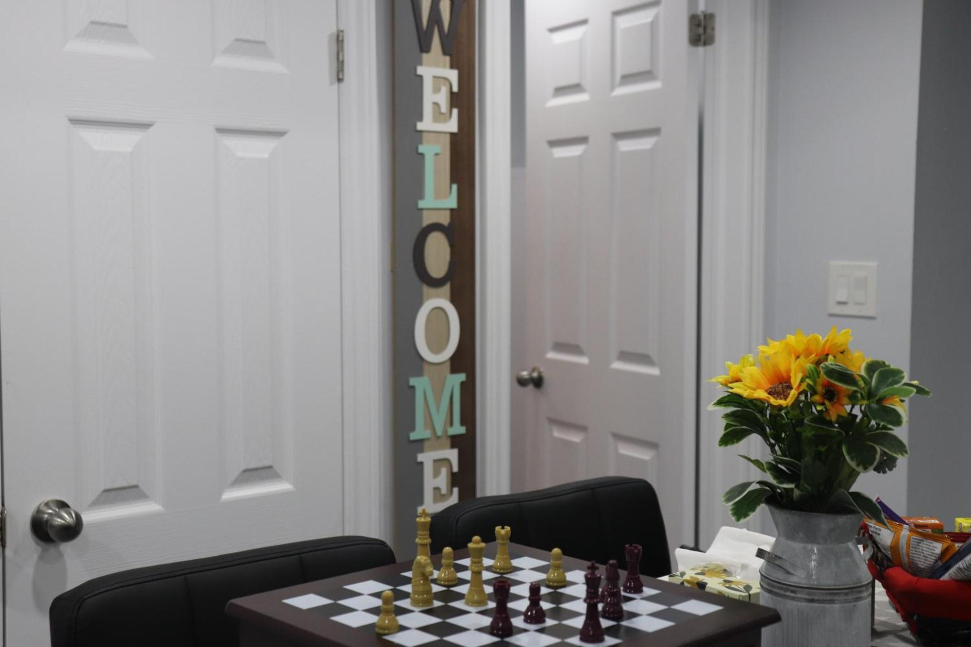 Garden 2 Bedroom Apt - Free Parking Wifi Laundry Workstation Brampton Exteriér fotografie